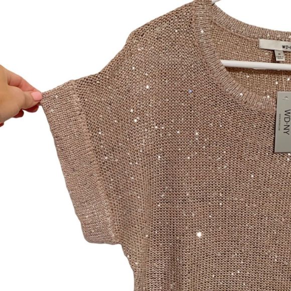 WD.NY New Top Short Sleeve Knit NWT Sweater Gold Sequins Dressy Size Medium - Picture 3 of 6